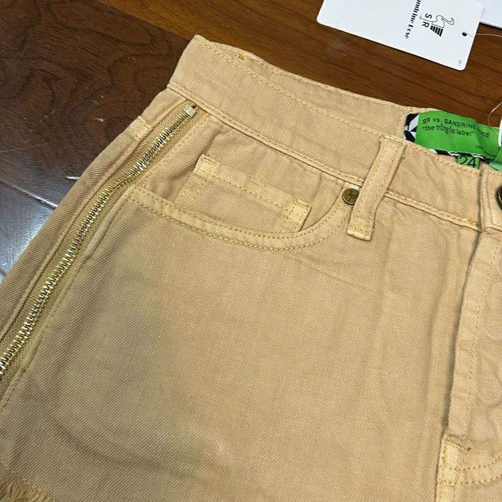 Sandrine Rose SIZE 24 NWT beige button fly shorts with side zipper - Picture 14 of 14